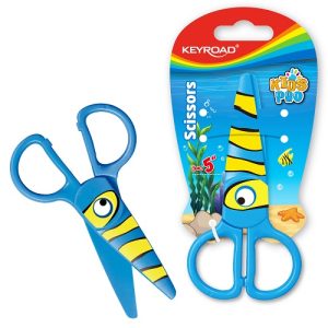 TIJERA PLÁSTICA ESCOLAR 13 cm KEYROAD. DISEÑO PEZ