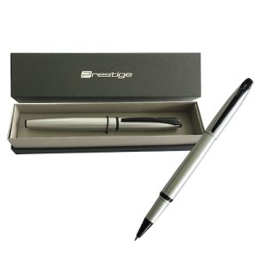 BOLÍGRAFO PRESTIGE, CUERPO PLATEADO, PUNTA C/TAPA EN ESTUCHE