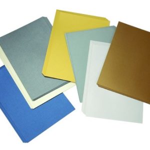 PAQUETE 125 HOJAS PAPEL METAL COLOR. 250 GR. 72 X 102 CM.
